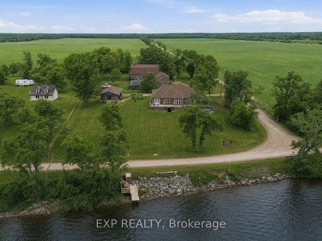 516 Allison Road, Prince Edward County