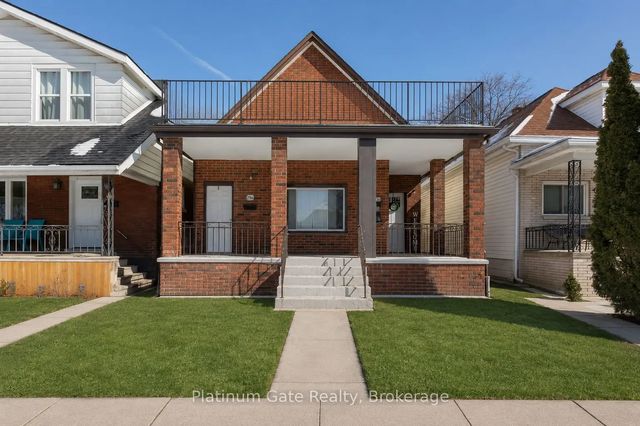 1036-40 Gladstone Avenue, Windsor