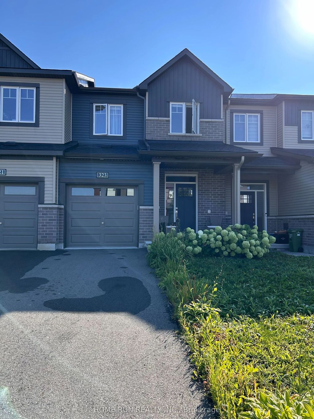 323 Blossom Pass Terrace, Orleans - Cumberland and Area