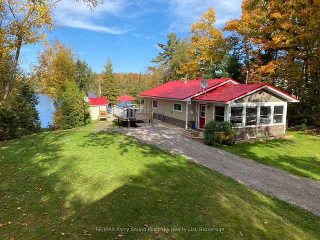 301 Farleys Road, Whitestone