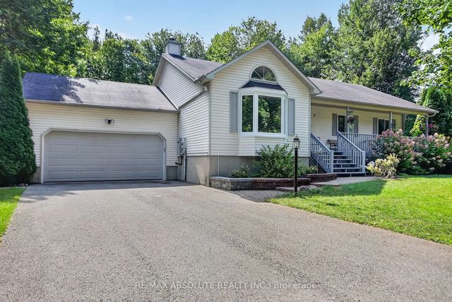 11 Flesher Crescent, North Grenville