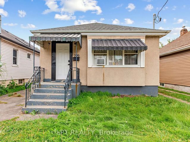239 Vine Street, St. Catharines