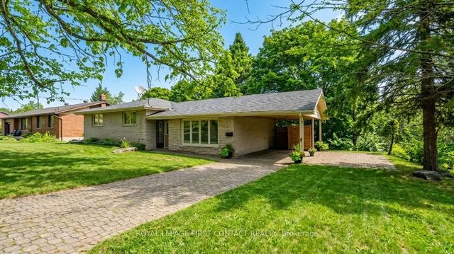 18 Kennedy Drive, Kawartha Lakes