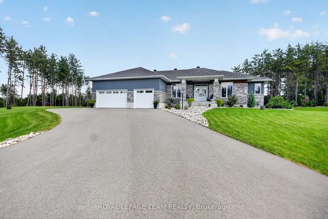 430 Butler Farm Road, North Grenville