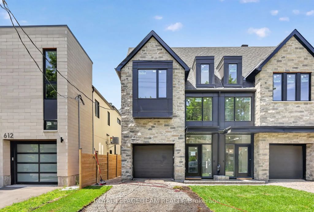 608 Tweedsmuir Avenue B, Westboro - Hampton Park