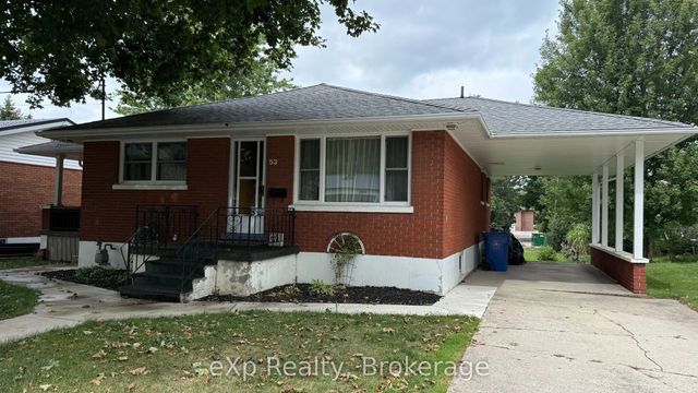 53 Maple Street, North Huron