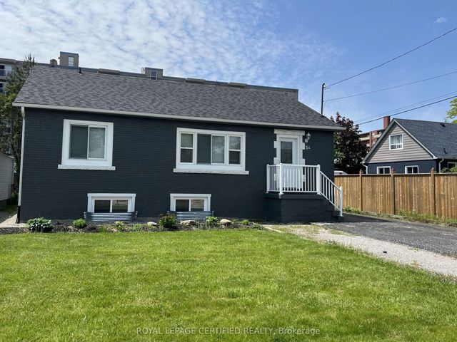 54 Duncombe Drive, Hamilton