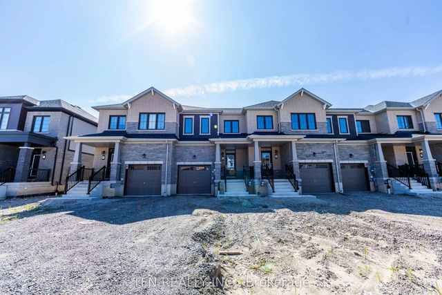385 Starlight Avenue, Woolwich