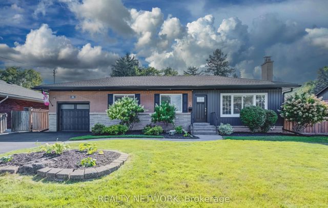 21 Loma Drive, Hamilton