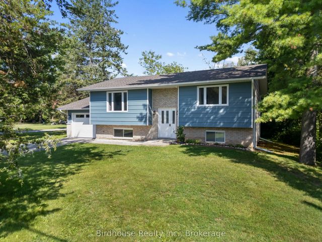 46 Riverside Drive, Kawartha Lakes