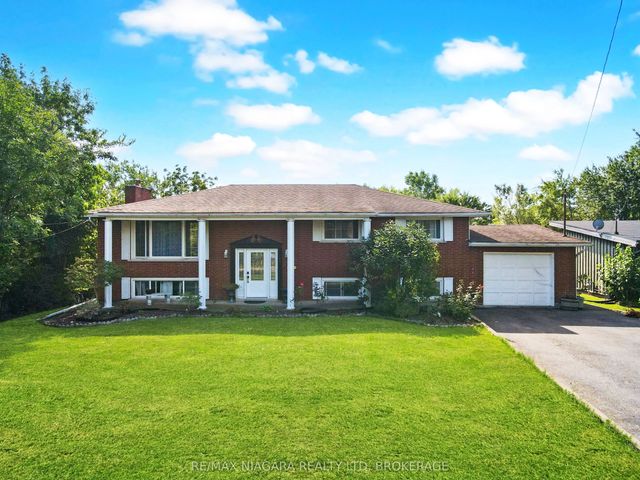 318 Albany Street, Fort Erie