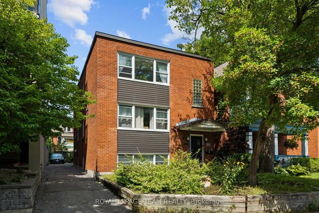 331 Flora Street, Ottawa Centre