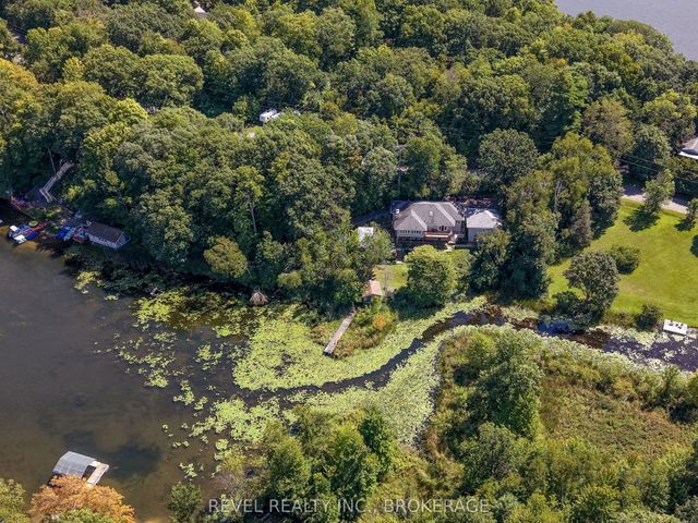5383 Rideau Road, Frontenac