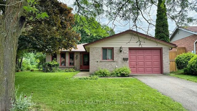 100 Fairmeadow Drive, Guelph