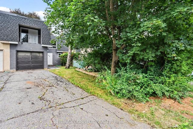 43 Tybalt Crescent, Bells Corners and South to Fallowfield