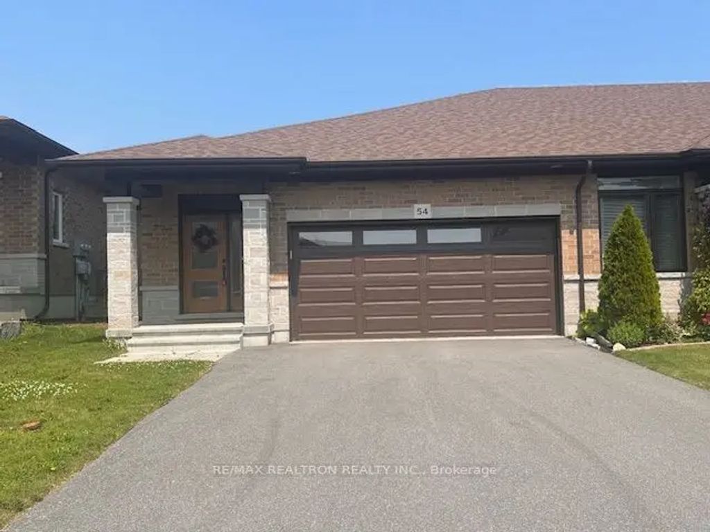 54 Ledgerock Court, Quinte West