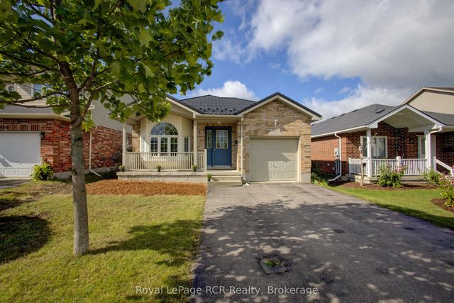 952 Gzowski Street, Centre Wellington