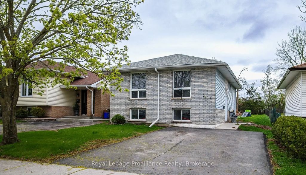 21 Pepper Avenue, Belleville