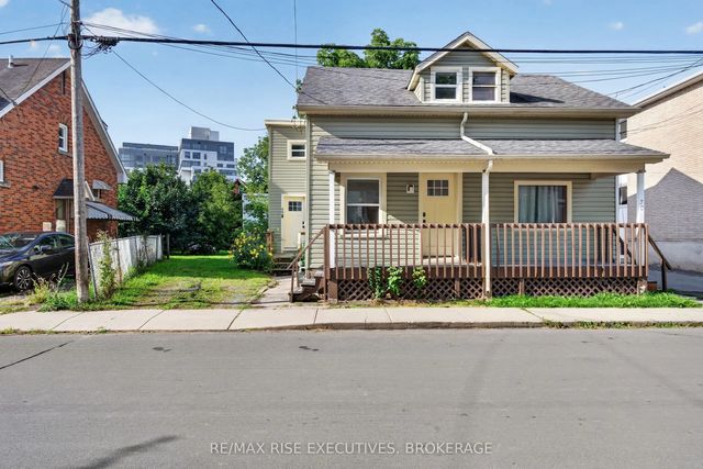 48 Elm Street, Kingston