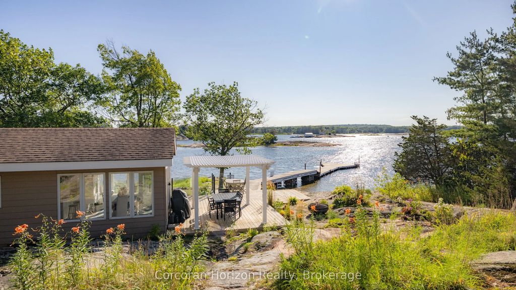 4476 Island 1040/little Beausoleil Island, Georgian Bay