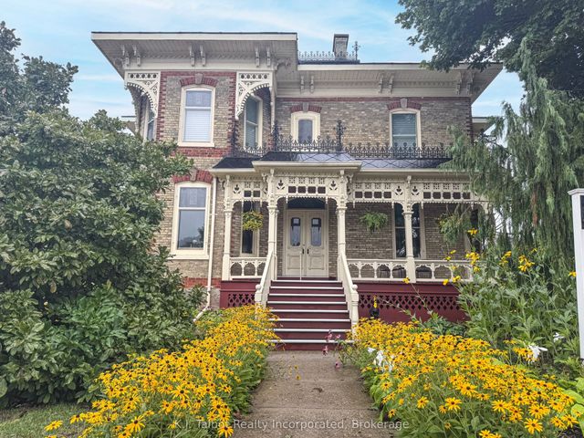 80 Hamilton Street, Goderich