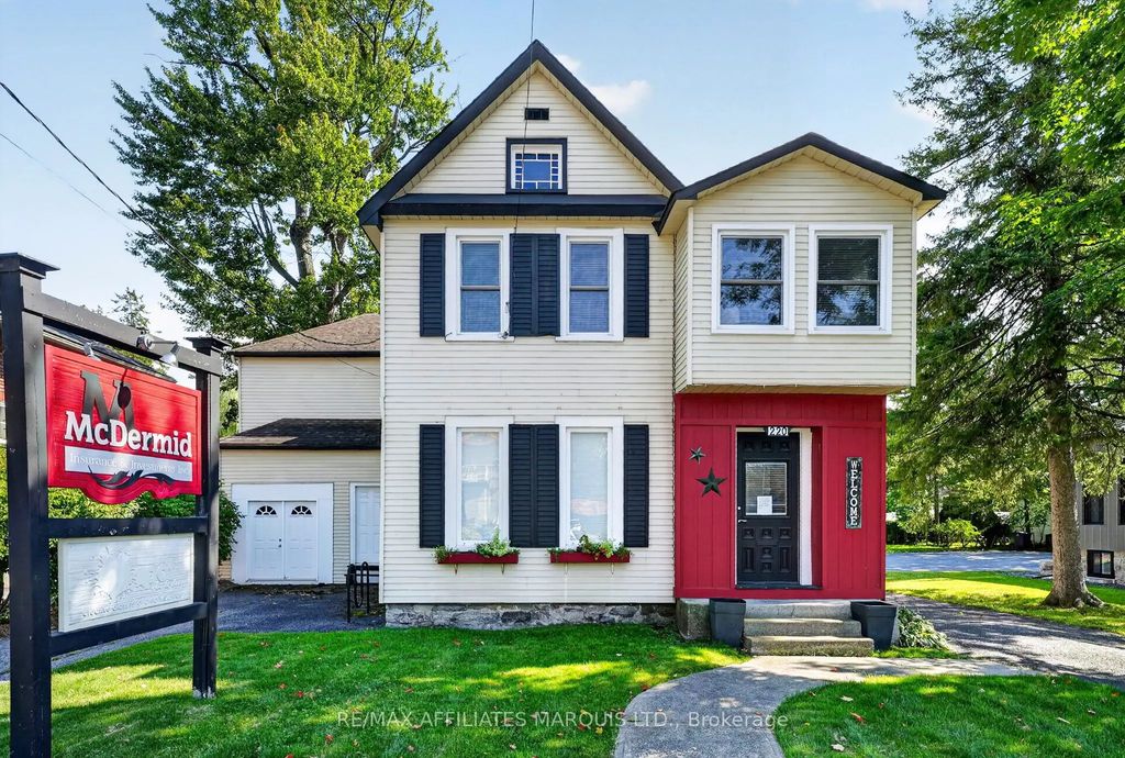 220 Second Street W, Cornwall