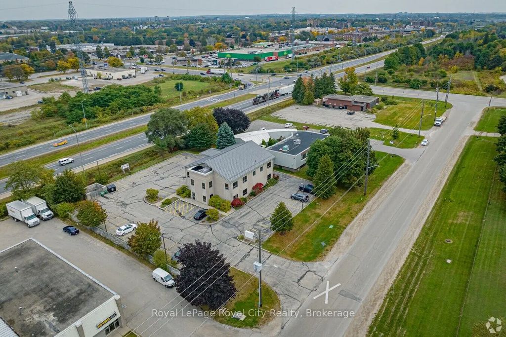 21 Lewis Road 200, Guelph