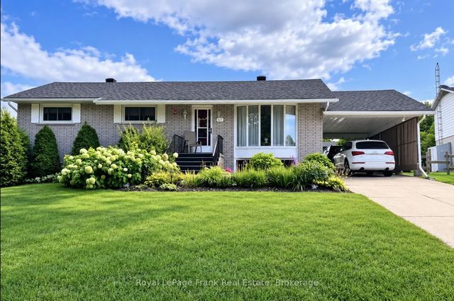 127 Bridge Street W, Bancroft