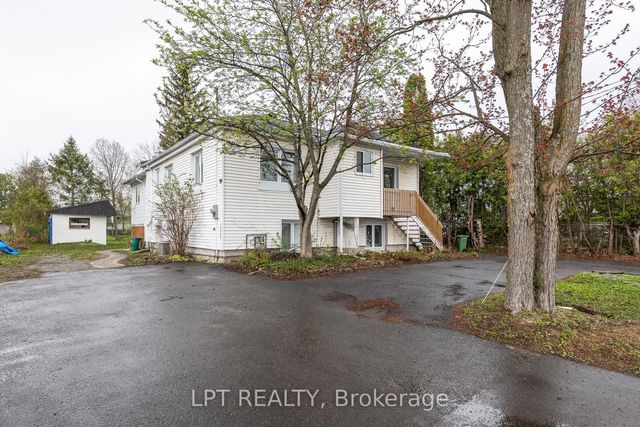1474 Goth Avenue, Blossom Park - Airport and Area