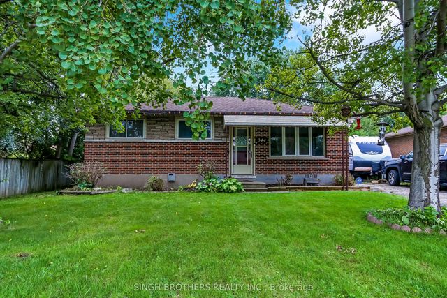 344 Springbank Avenue N, Woodstock