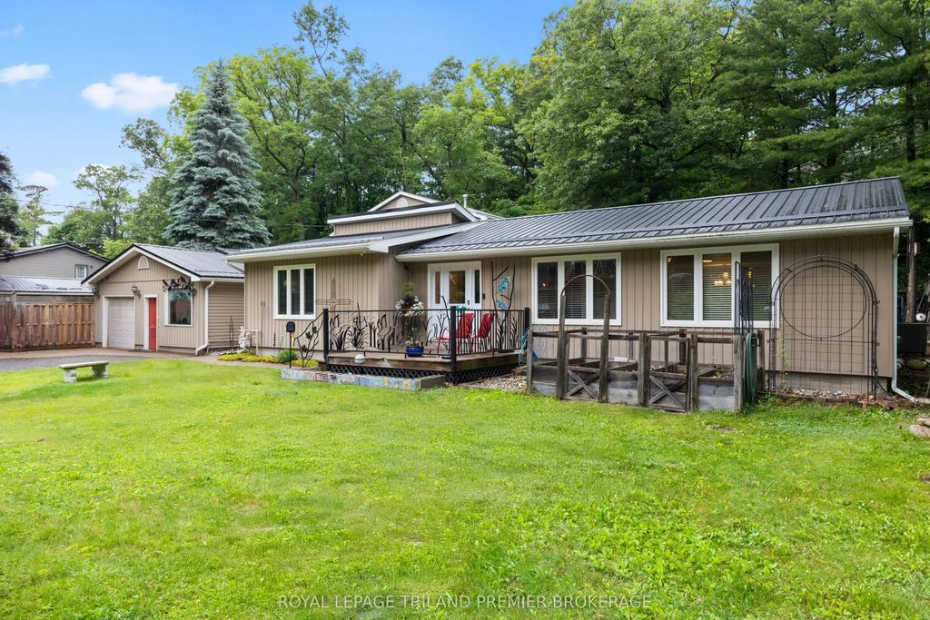 7710 Clayton Street, Lambton Shores