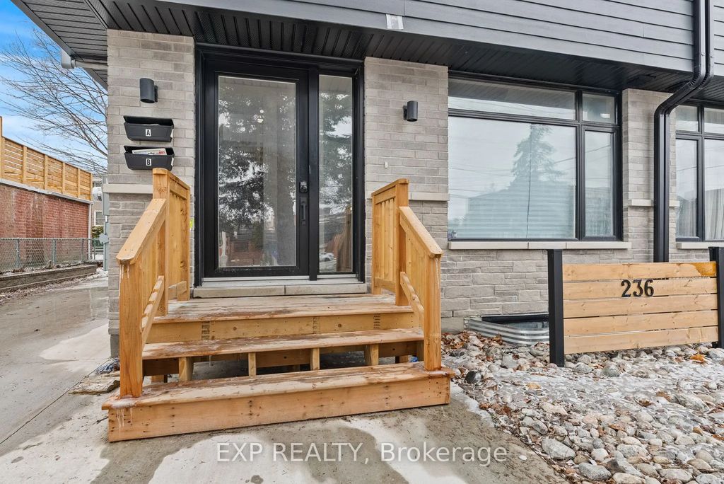 236 Woodroffe Avenue, Woodroffe