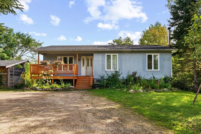 484 Wylie Road, Laurentian Hills