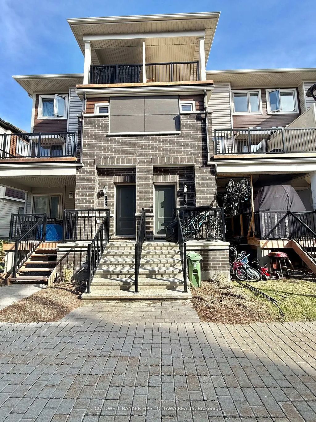 129 Anthracite Private 36, Barrhaven