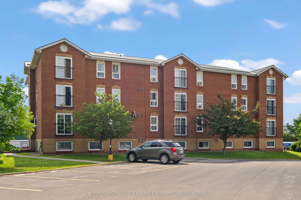 550 Talbot Place 105, Gananoque