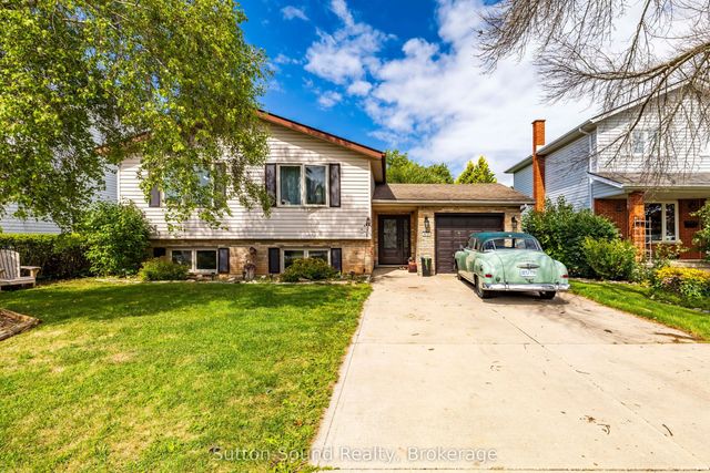 872 26th Street E, Owen Sound