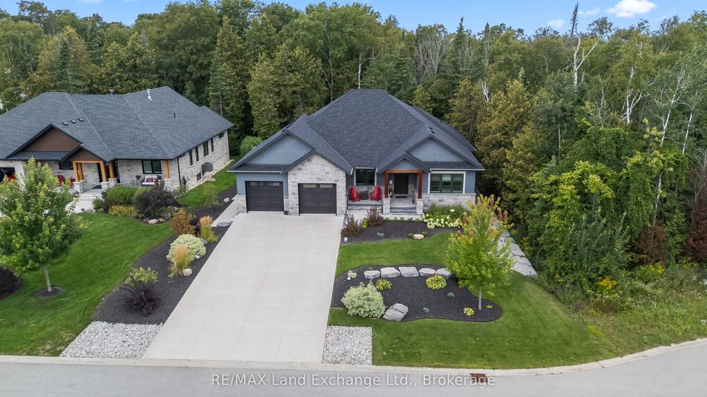 9 Lakeside Woods Crescent, Saugeen Shores