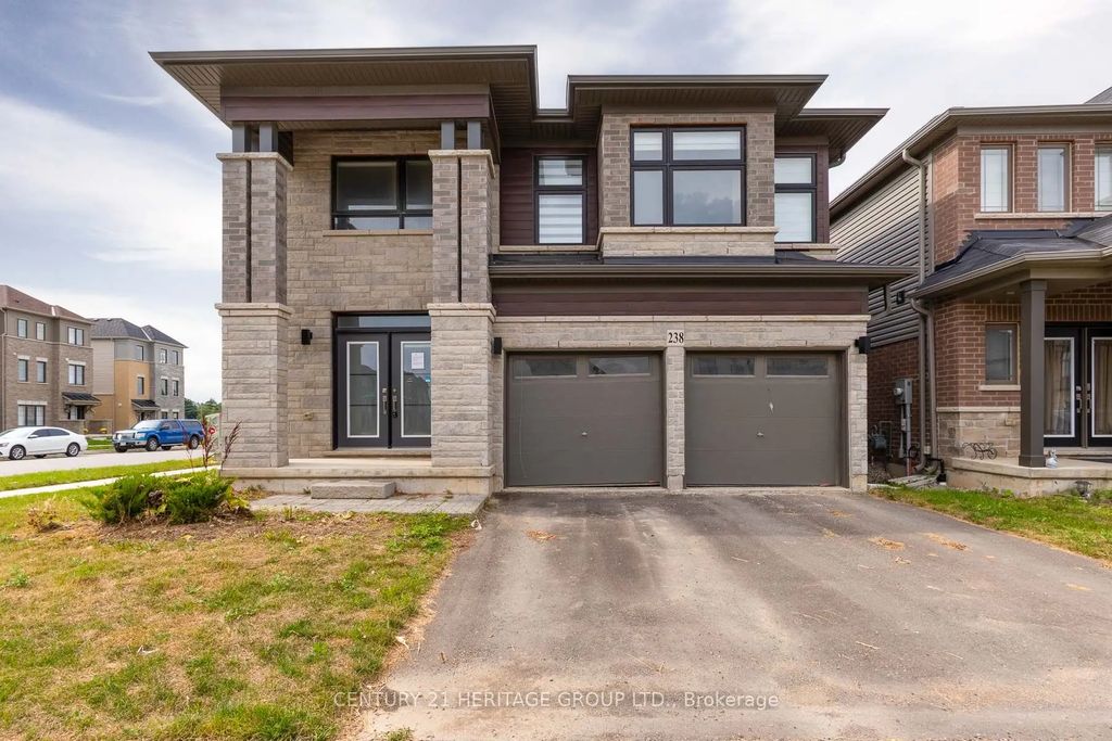 238 Longboat Run W, Brantford