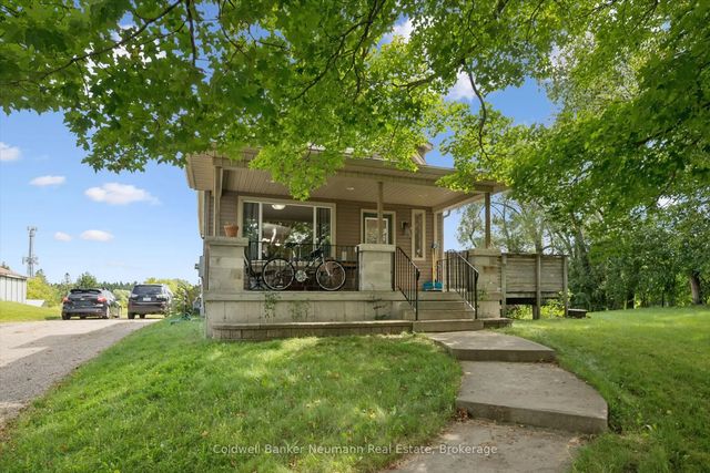 527 Stone Road E, Guelph