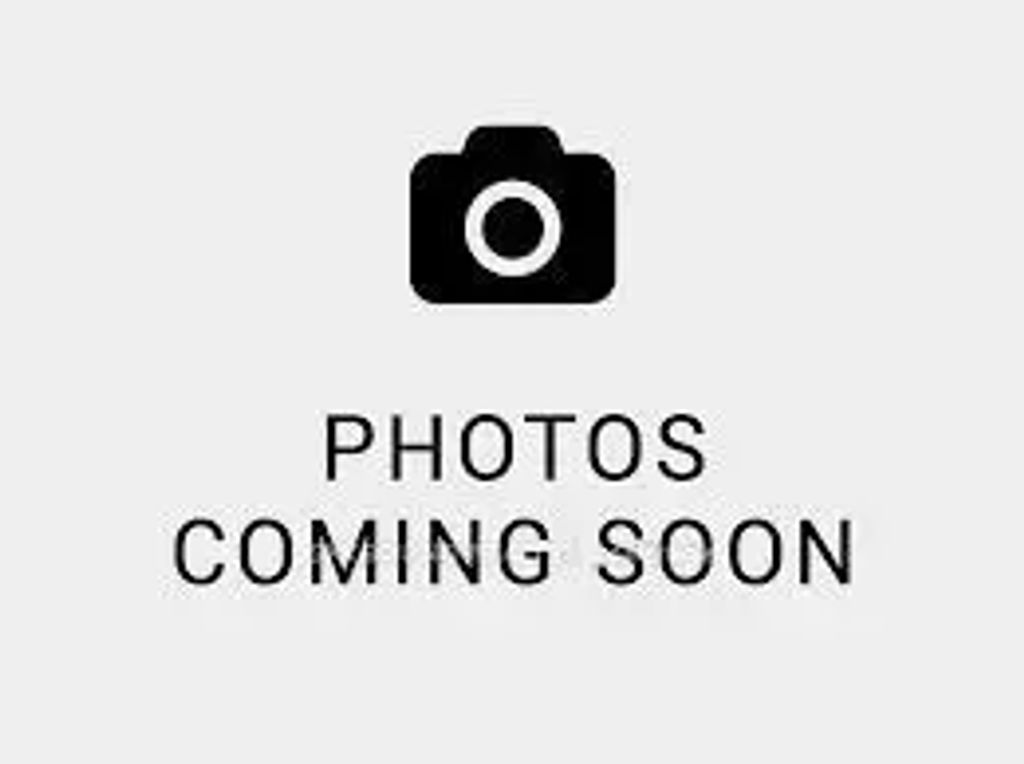 1830 Gough Avenue Bsmt, London North