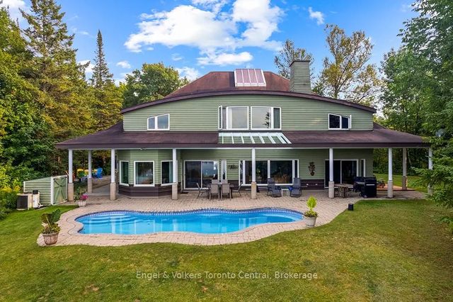 684131 Sideroad 30 N/a, Chatsworth