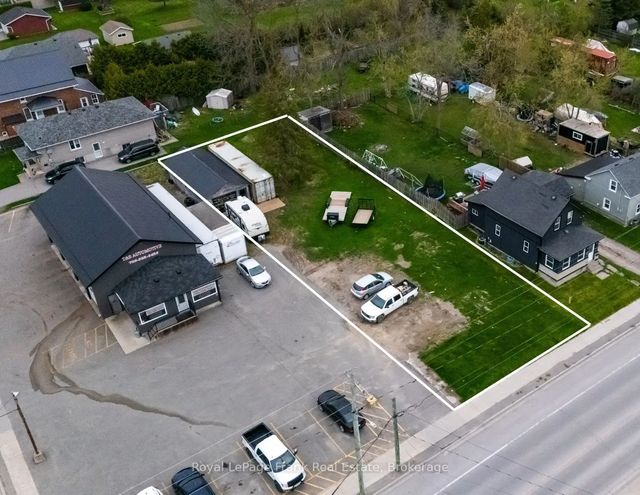 122 Queen Street, Kawartha Lakes