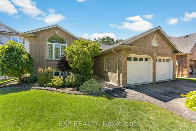 120 Redwood Court, Welland
