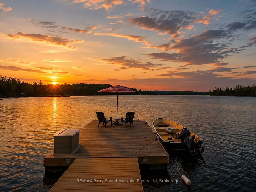258 Lakeside Trail, Magnetawan