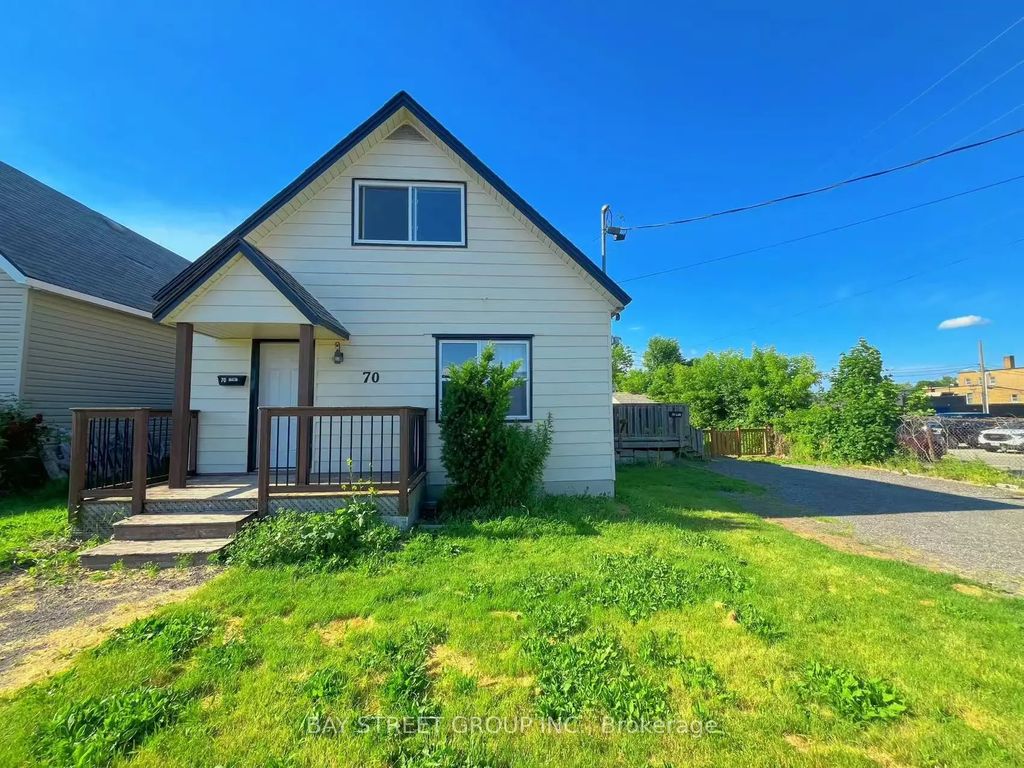 70 Courtwright Street Front, Fort Erie