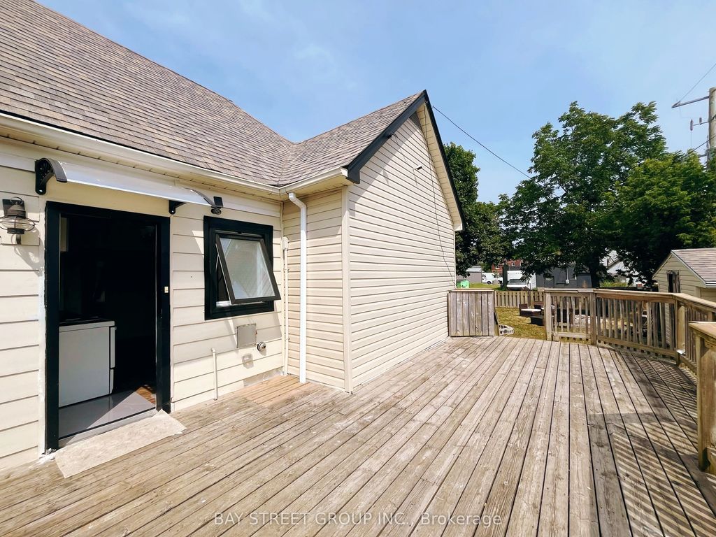 70 Courtwright Street Back, Fort Erie
