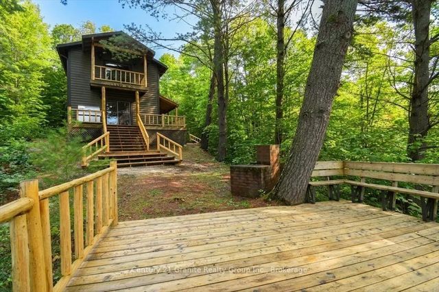 2128 Old Hastings Road, Wollaston