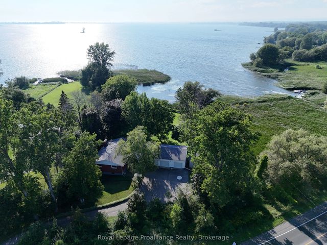 311e County Rd 29 Road, Prince Edward County