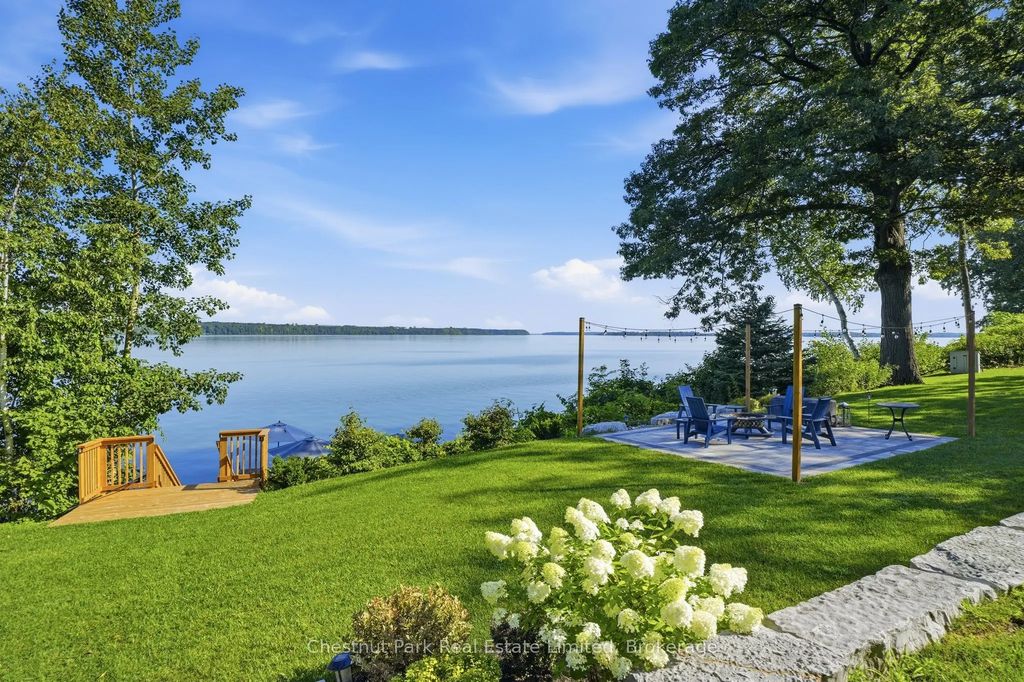 4 Trumble Lane, Prince Edward County