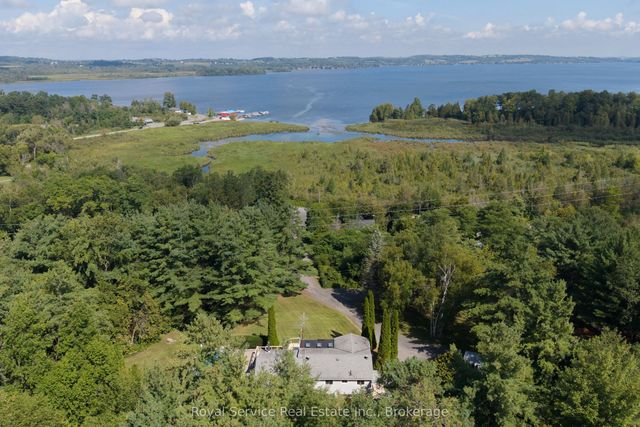 7251 Cavan Road, Hamilton Township